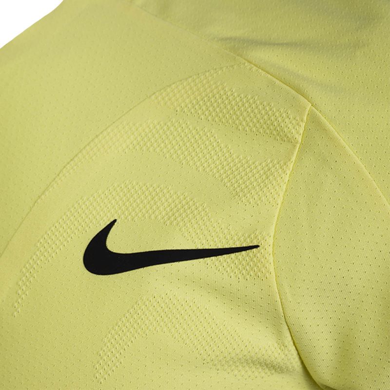 camiseta-nike-polo-court-slam-amarela-logo