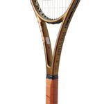 raquete-de-tennis-pro-staff-97-v14-2023-wilson-coracao