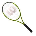 raquete-tenis-wilson-blade-feel-103-inclinada