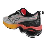 tenis-mizuno-wave-frontier-14-cinza-preto-laranja-lateral-atras