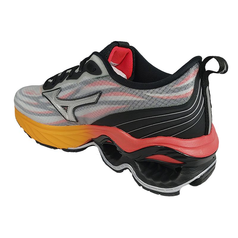 tenis-mizuno-wave-frontier-14-cinza-preto-laranja-lateral-atras