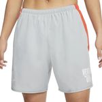 short-nike-challenger-cinza-frente