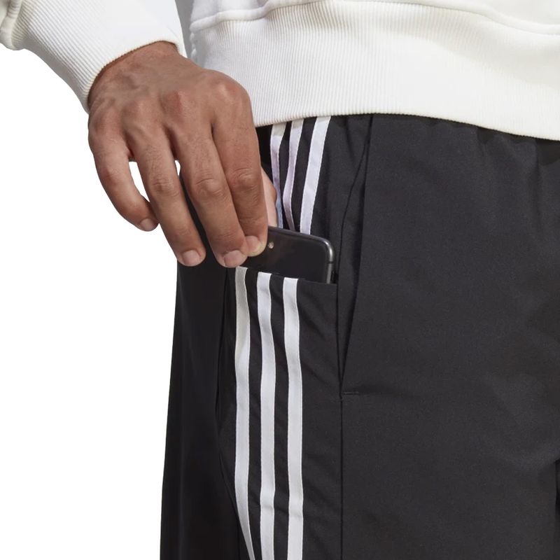 short-adidas-aeroready-chelsea-preto-bolso