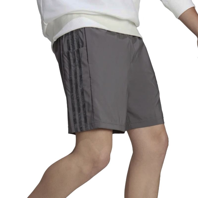 bermuda-adidas-essentials-chelsea-chubo-lateral