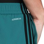 short-adidas-3-stripes-verde-zoom-atras