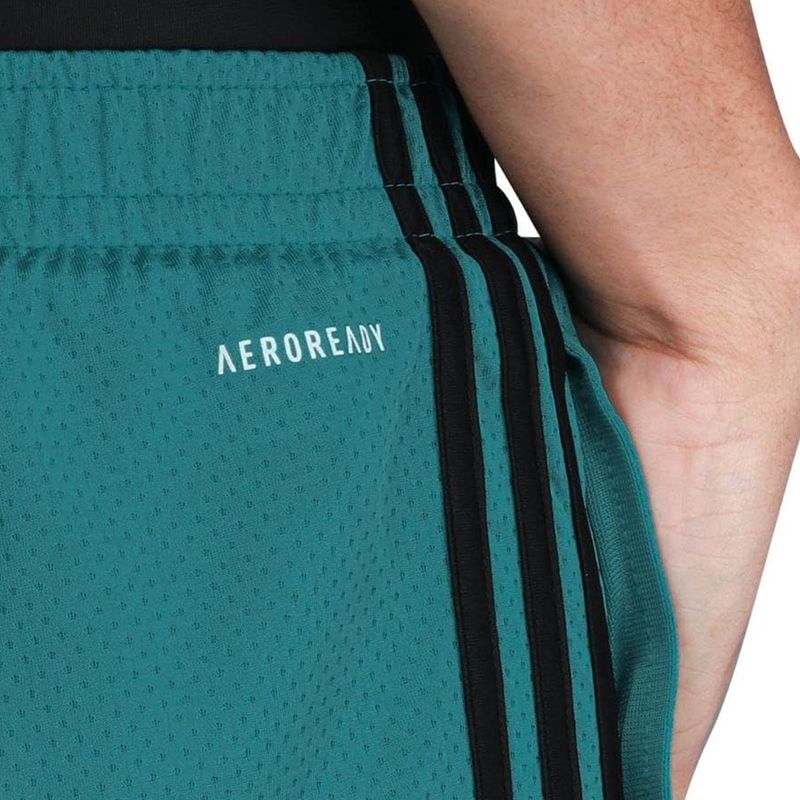 short-adidas-3-stripes-verde-zoom-atras