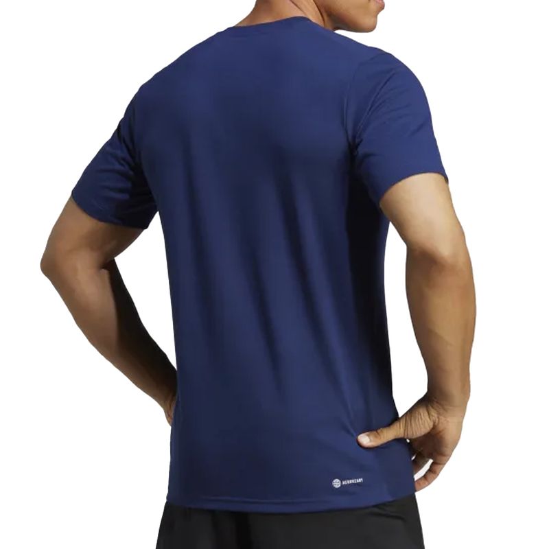 camiseta-essentials-logo-camuflada-azul-adidas-atras