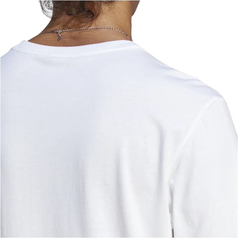 camiseta-adidas-essentials-branca-detalhes-atras