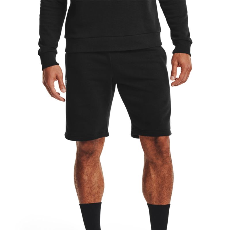 short-under-rival-fleece-preto-modelo1
