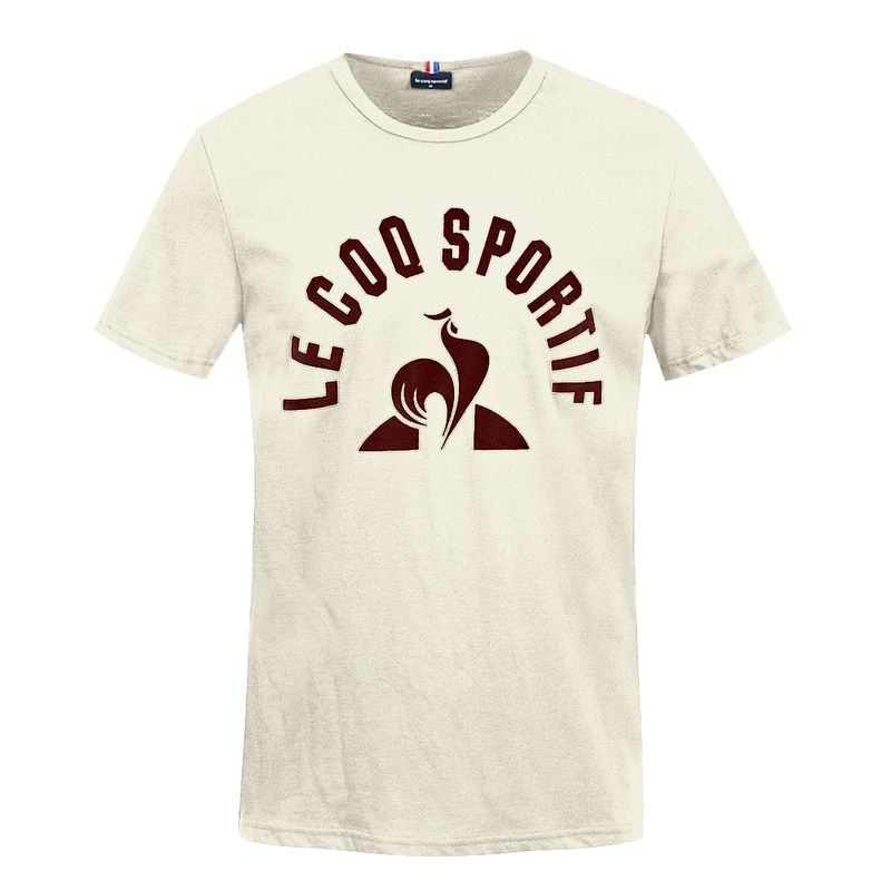 camiseta-le-coq-sportif-ess-bat-arche-tee-ss-m-branco-vinho-frente