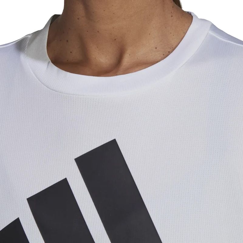 camiseta-adidas-boyfriend-branca-detalhes