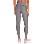 legging-under-armour-heatgear-armour-cinza-atras