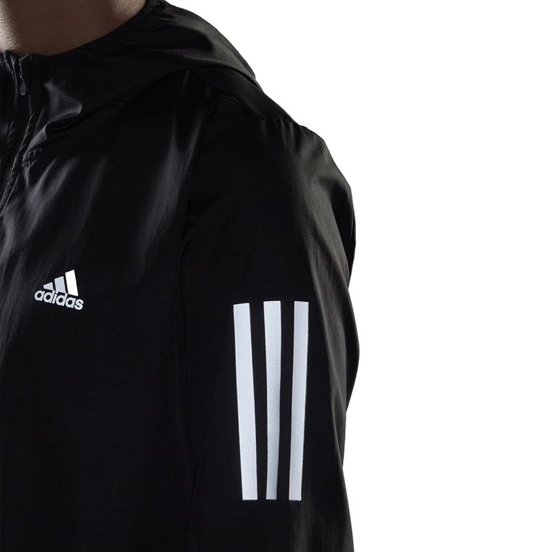jaqueta-own-the-run-preto-fem-adidas-detalhe