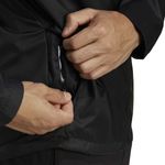 jaqueta-adidas-own-the-run-preta-detalhes-bolso