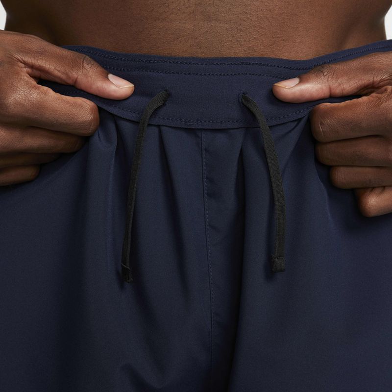 short-nike-challanger-marinho-cos