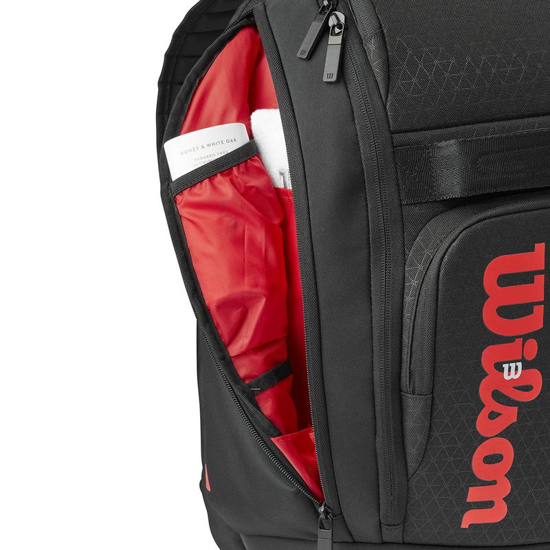 mochila-wilson-clash-V3-preta-vermelha-bolso-lateral-esquerdo.jpg
